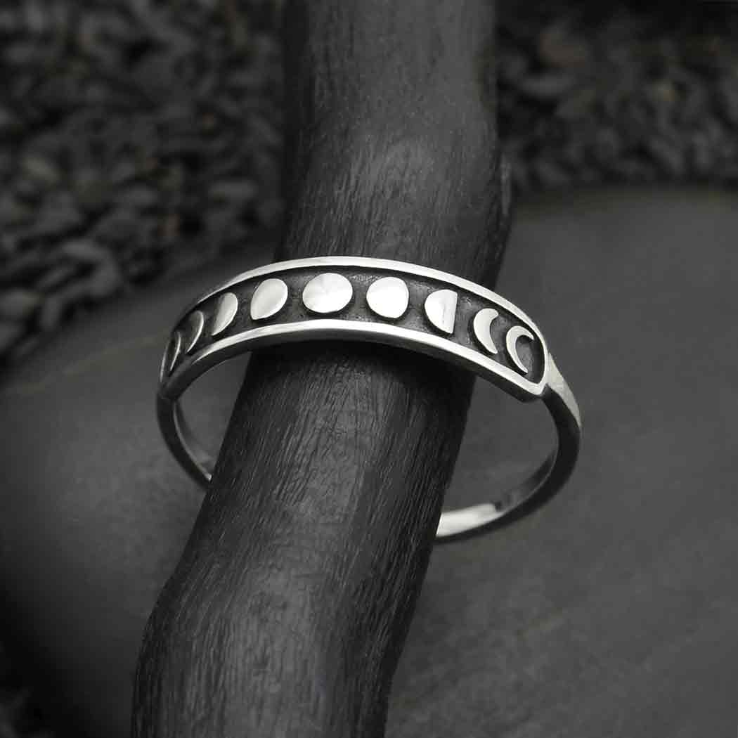 Nina Designs - Moon Phases Ring-Silver